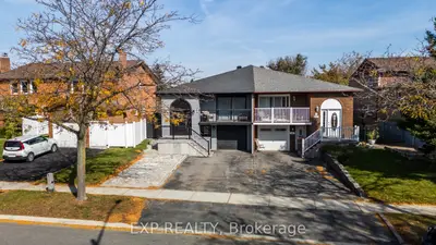 Semi-Detached in Mississauga