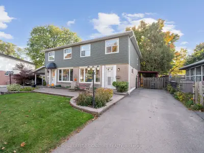 Semi-Detached in Mississauga