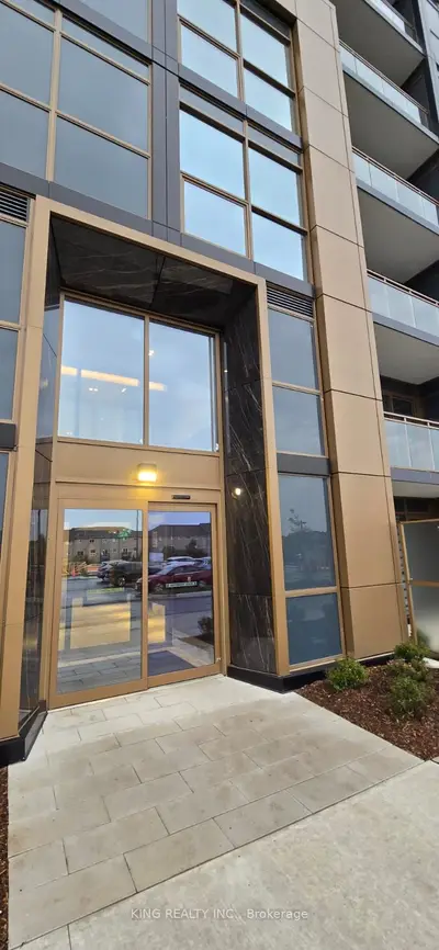 Condo Apartment in Oakville