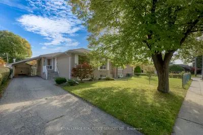 Detached in Toronto