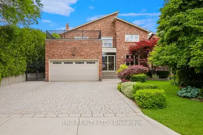Detached in Mississauga