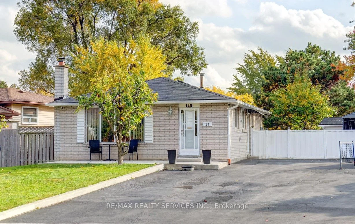 Detached in Brampton