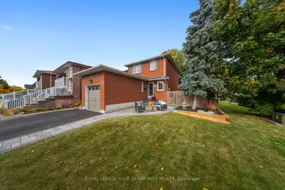 Detached in Brampton