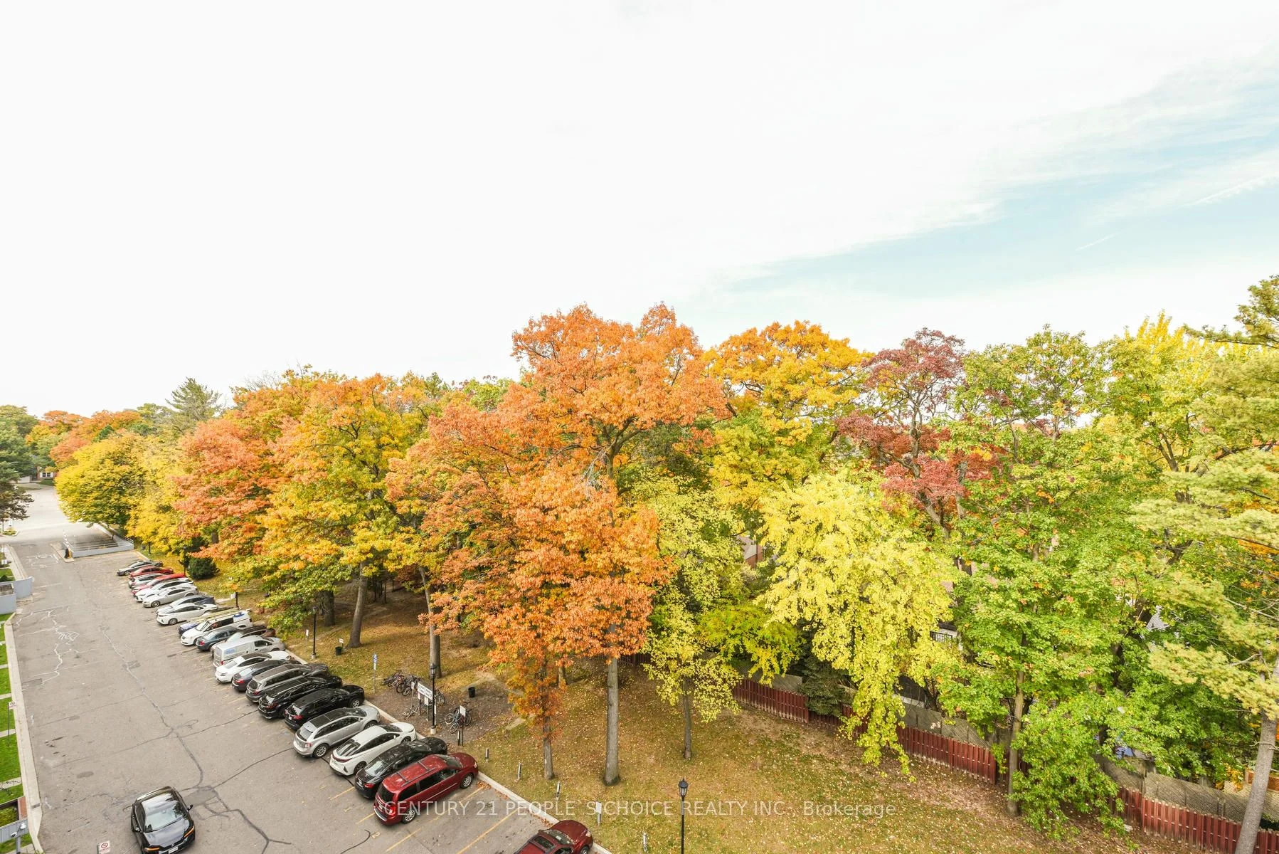 #409 3025 The Credit Woodlands, Mississauga, On, L5c 2v3