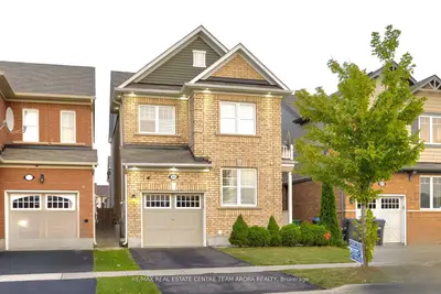 Detached in Brampton