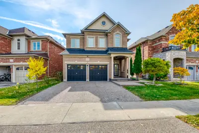 Detached in Burlington
