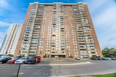 Condo Apartment in Brampton