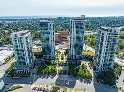 Condo Apartment in Toronto