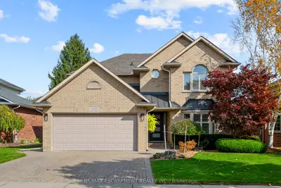 Detached in Burlington