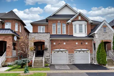 Semi-Detached in Milton