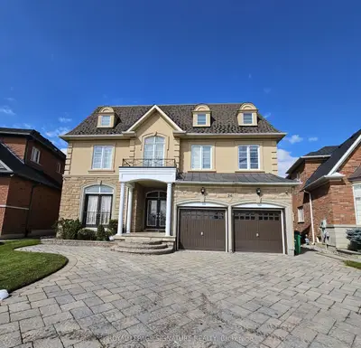 Detached in Brampton