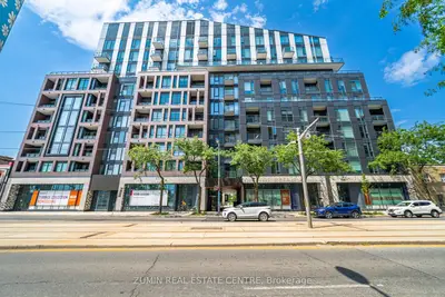 Condo Apartment in Toronto