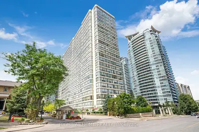 Condo Apartment in Mississauga