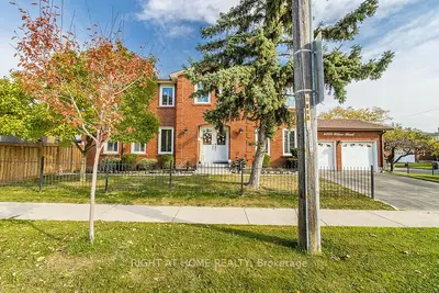 Detached in Mississauga