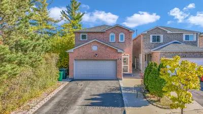 Detached in Brampton