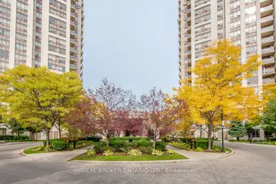 Condo Apartment in Toronto