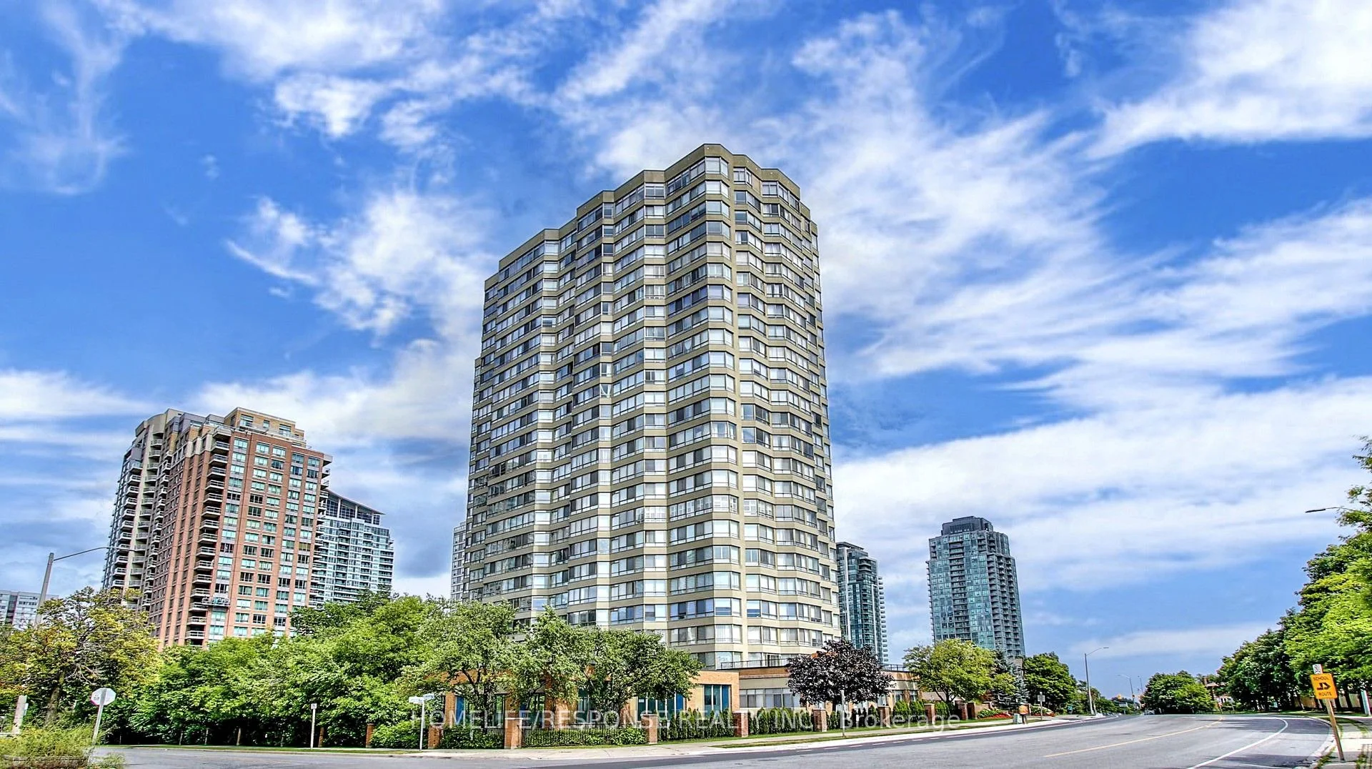 Condo Apartment in Mississauga