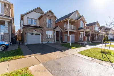 Detached in Brampton