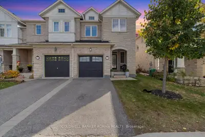 Att/Row/Townhouse in Caledon