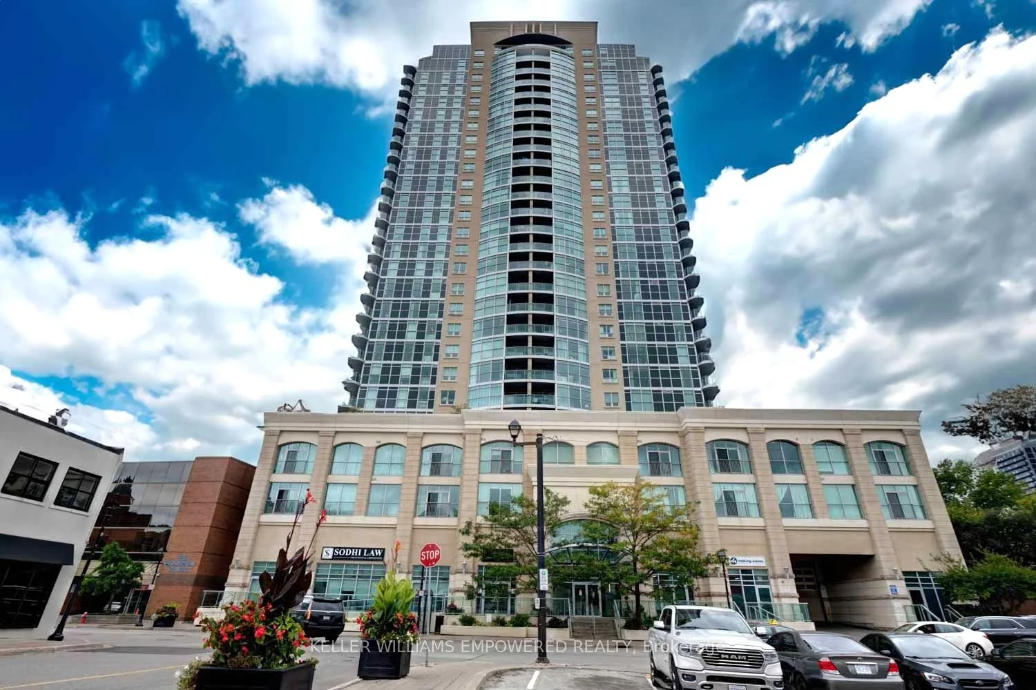 Condo Apartment in Brampton