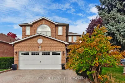 Detached in Mississauga