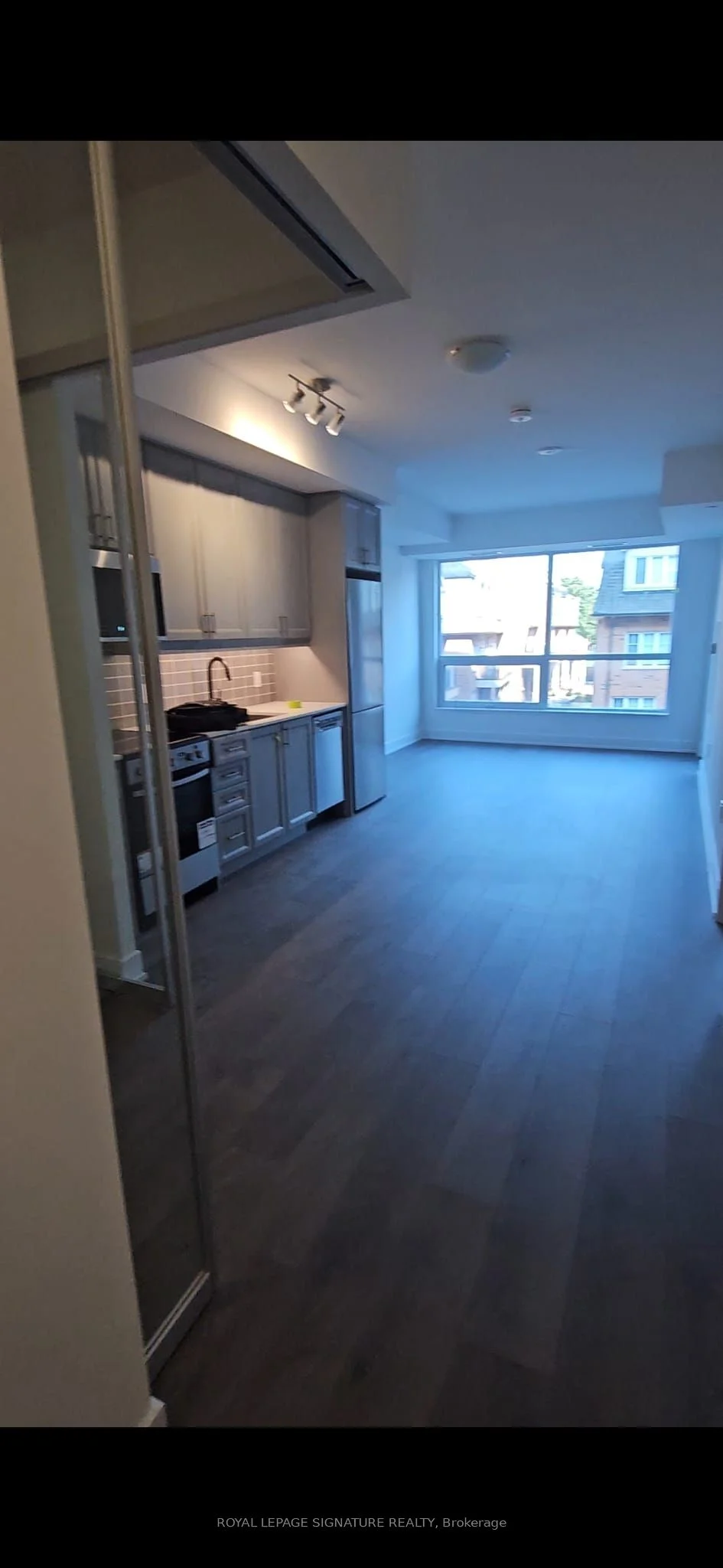 Condo Apartment in Oakville