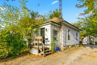 Detached in Oakville