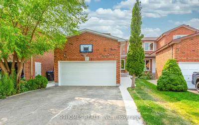 Detached in Brampton