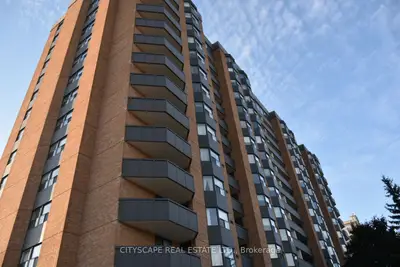 Condo Apartment in Toronto