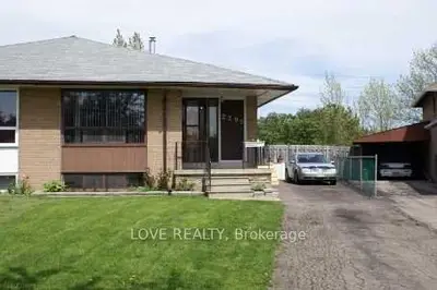 Semi-Detached in Mississauga