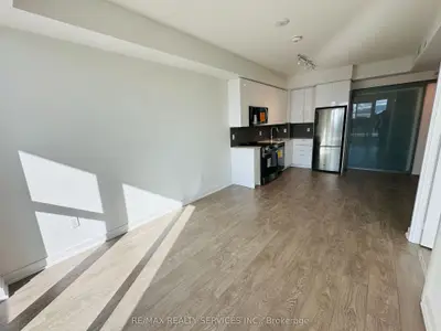 Condo Apartment in Brampton