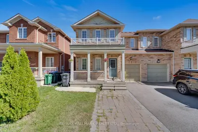 Semi-Detached in Brampton