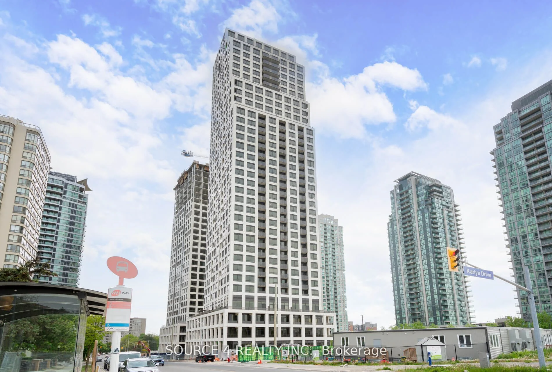 Condo Apartment in Mississauga