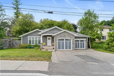 Detached in Halton Hills