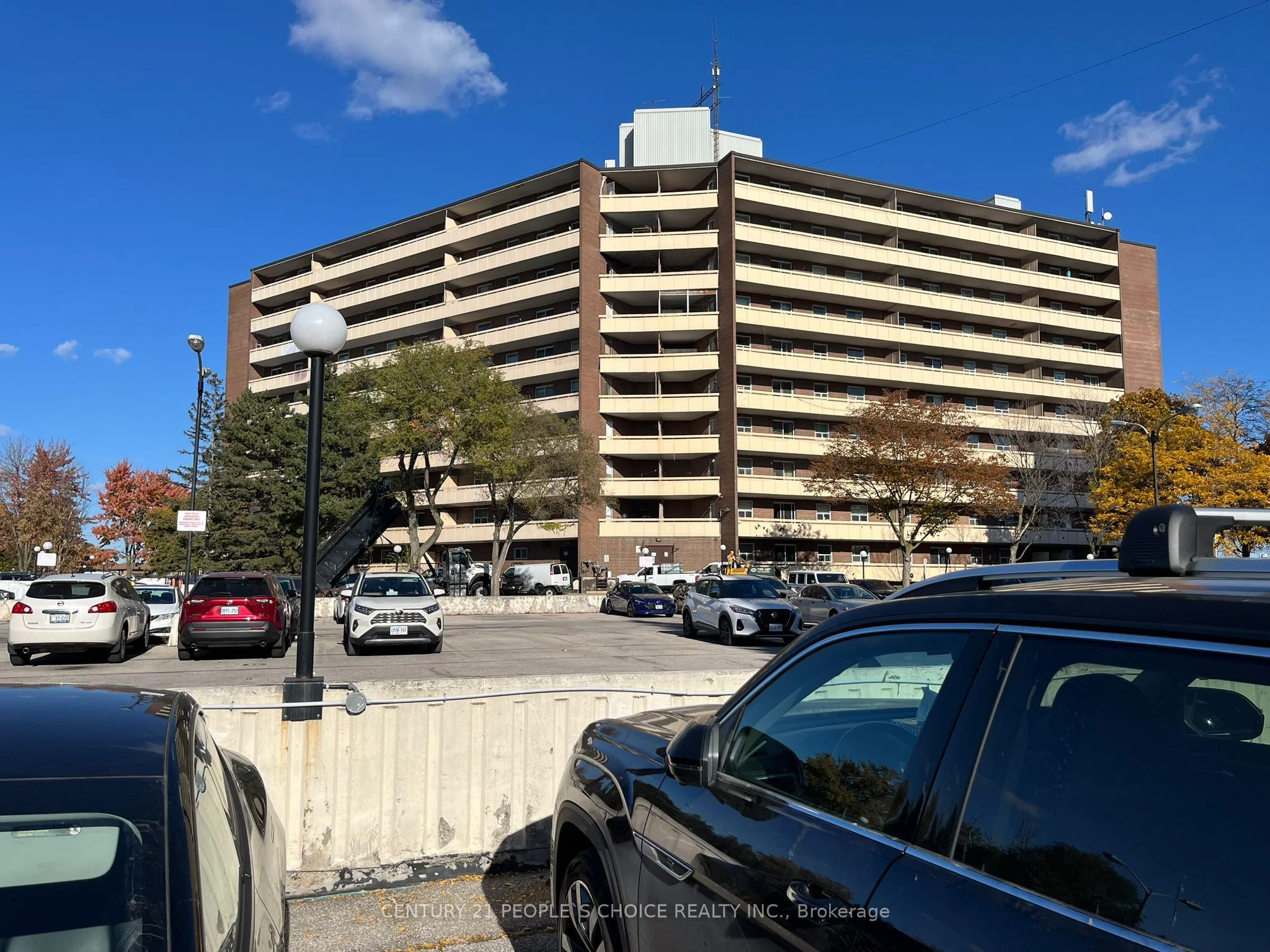 Condo Apartment in Mississauga