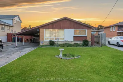 Detached in Toronto