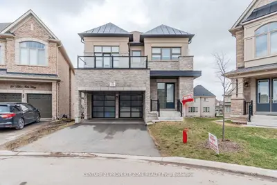 Detached in Brampton