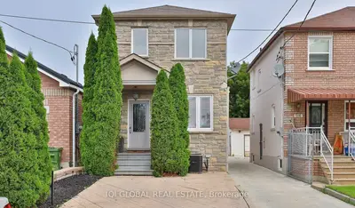 Detached in Toronto