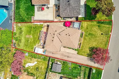 Detached in Brampton