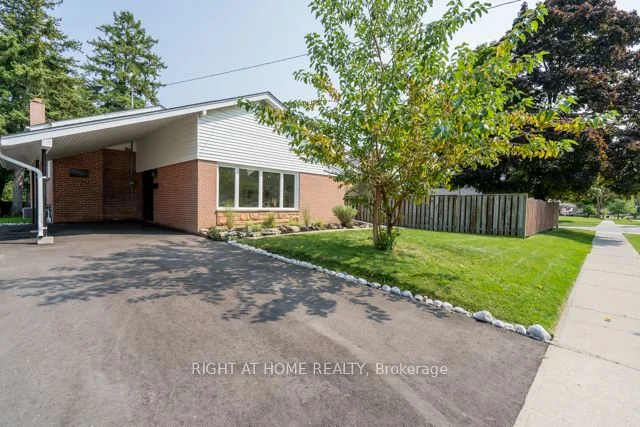 Detached in Toronto
