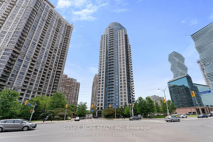 Condo Apartment in Mississauga