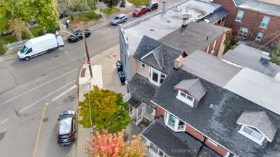 Upper Level in Toronto