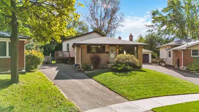 Detached in London South