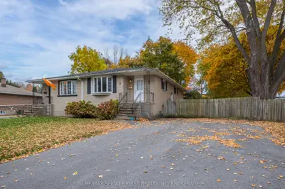 Semi-Detached in Kingston