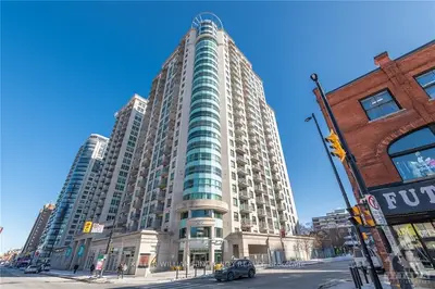 200 Rideau Street 2406, Lower Town - Sandy Hill, On K1n 5y1