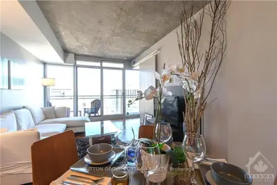 324 Laurier Avenue W 1606, Ottawa Centre, On K1p 0a4