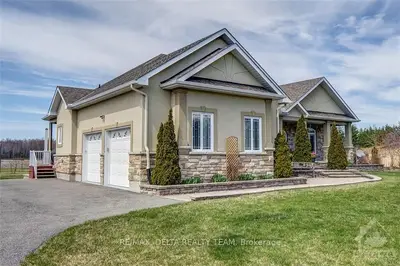 5909 Leitrim Road, Carlsbad Springs, On K0a 1k0