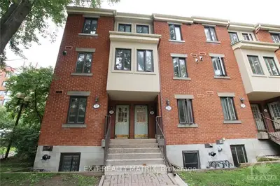 26 Crispin, Manor Park - Cardinal Glen And Area, On K1k 2t8
