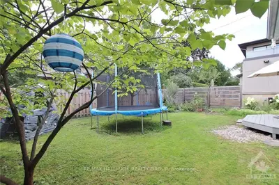 634 Wavell Avenue, Carlingwood - Westboro And Area, On K2a 3a8