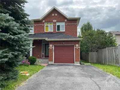 20 Redding Way, South Of Baseline To Knoxdale, On K2g 6c2